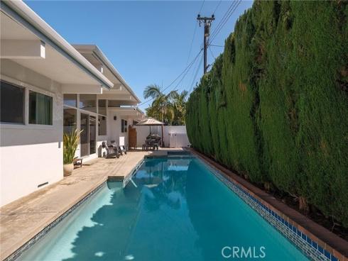 17391 Alta Vista Circle, Huntington Beach, CA