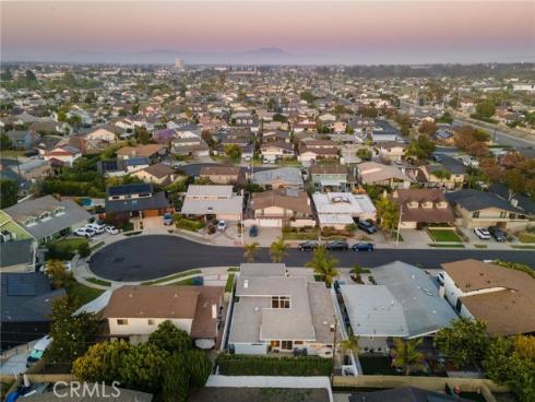 17391  Alta Vista   Circle, Huntington Beach, CA