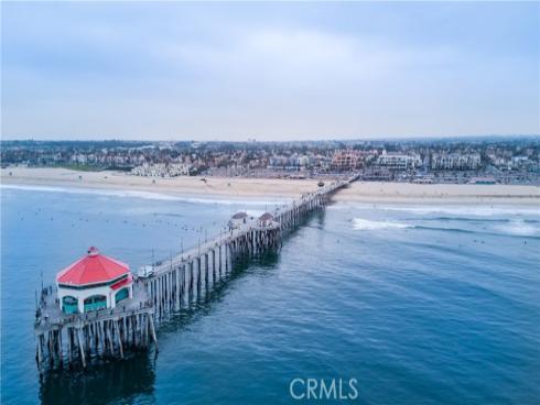 5511  Wendy   Circle, Huntington Beach, CA