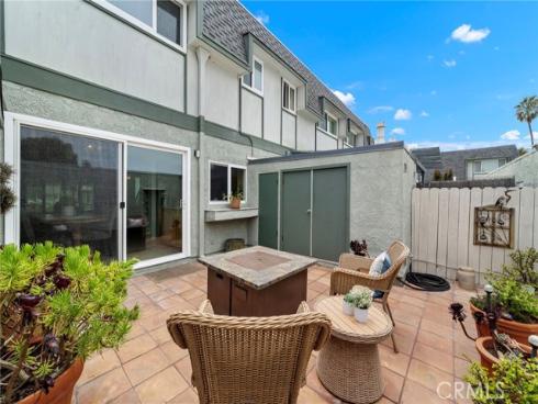 8278 Artista Drive, Huntington Beach, CA