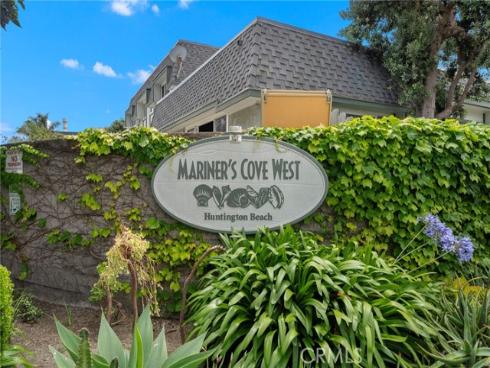 8278 Artista Drive, Huntington Beach, CA