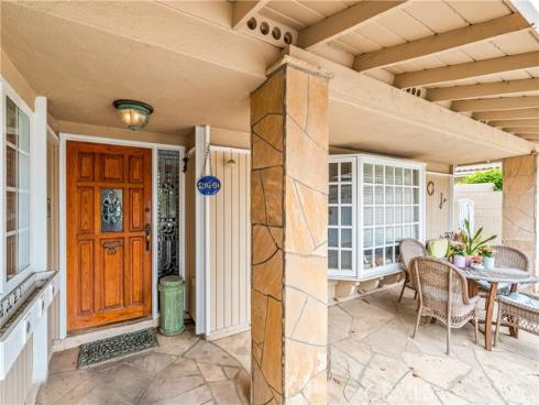 21661  Kaneohe  , Huntington Beach, CA