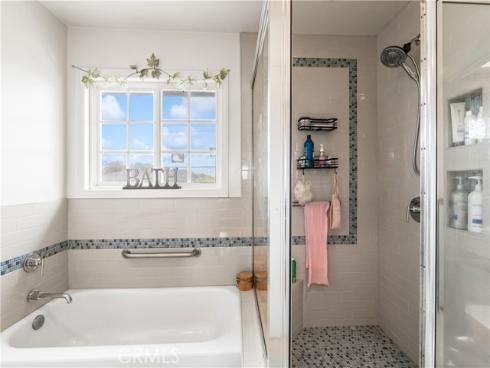 21661  Kaneohe  , Huntington Beach, CA