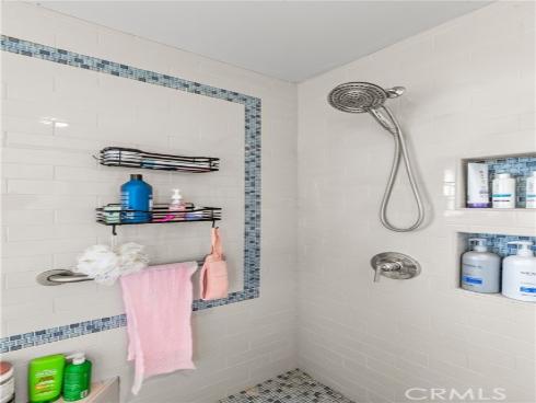 21661  Kaneohe  , Huntington Beach, CA