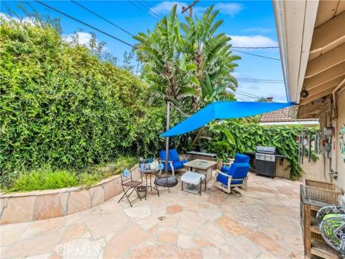 21661  Kaneohe  , Huntington Beach, CA