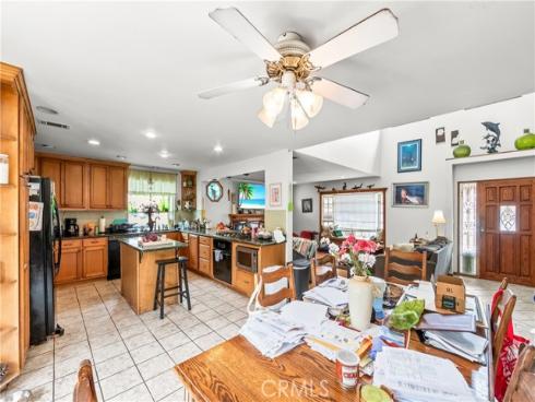 21661  Kaneohe  , Huntington Beach, CA