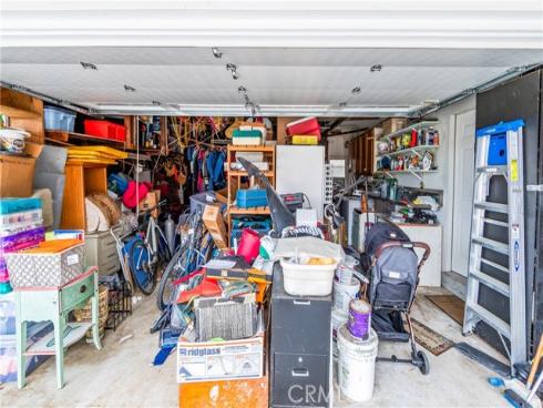 21661  Kaneohe  , Huntington Beach, CA