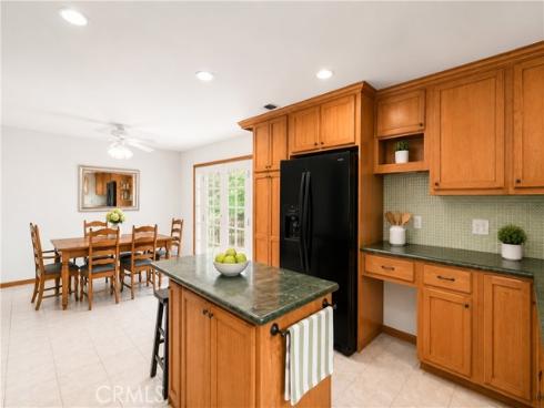 21661  Kaneohe  , Huntington Beach, CA