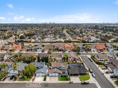 8412 Velvet Circle, Huntington Beach, CA