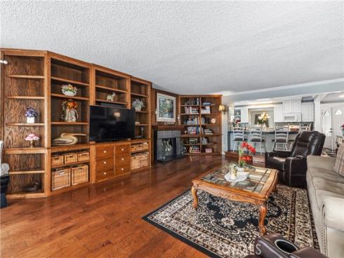 4722 Scenario , Huntington Beach, CA