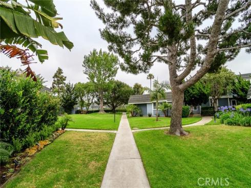 8379 Leeward , Huntington Beach, CA
