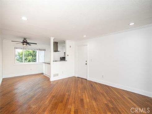 21662 Brookhurst C , Huntington Beach, CA