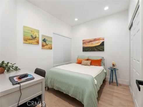 4561 Warner , Huntington Beach, CA