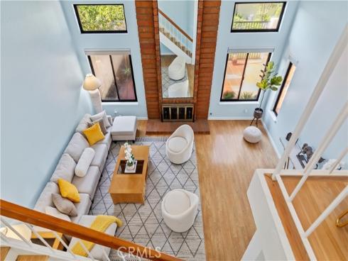 8391 Mapledale Lane