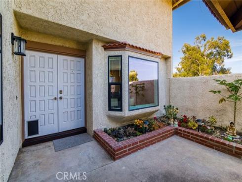 8391 Mapledale Lane, Huntington Beach, CA
