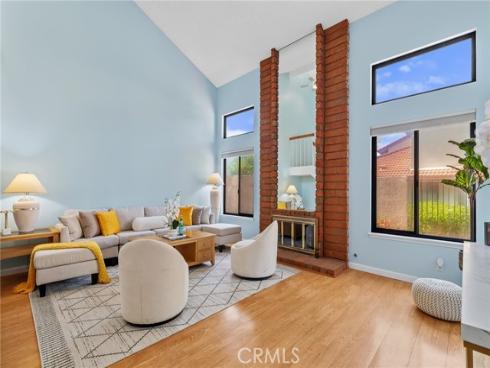 8391 Mapledale Lane, Huntington Beach, CA