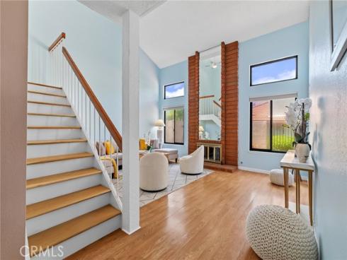 8391 Mapledale Lane, Huntington Beach, CA