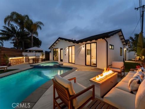 19261 Waterbury , Huntington Beach, CA