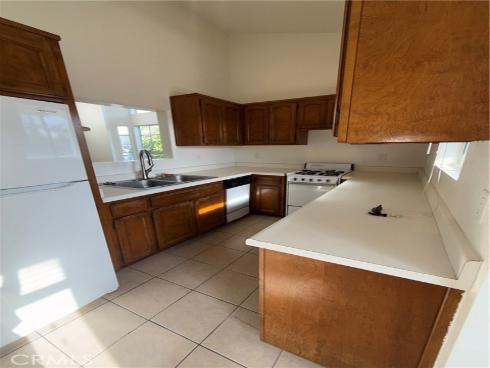 1701 Lake Street, Huntington Beach, CA