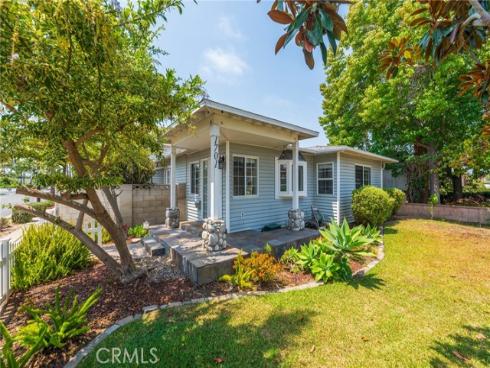 1701 Lake Street, Huntington Beach, CA