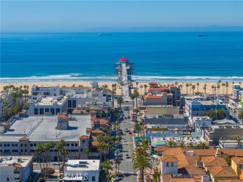 1701  Lake   Street, Huntington Beach, CA