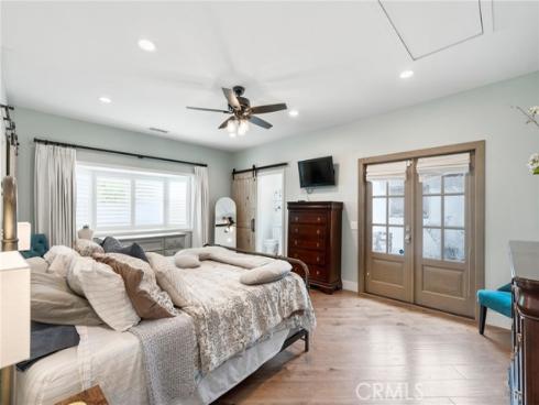 5471 Meadowlark Drive, Huntington Beach, CA