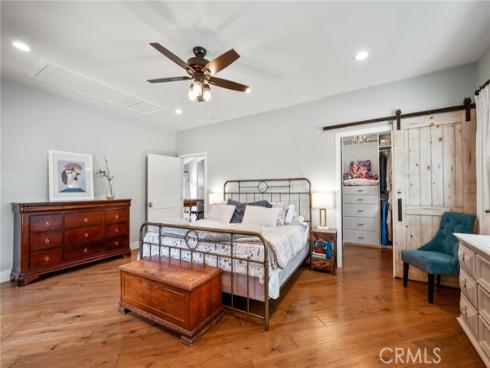 5471 Meadowlark Drive, Huntington Beach, CA