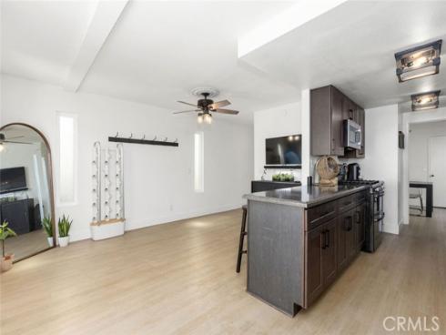 222 17th Street, Huntington Beach, CA
