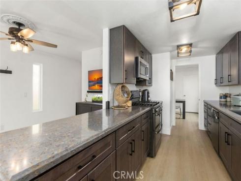 222 17th Street, Huntington Beach, CA