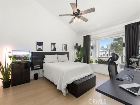 222 17th Street, Huntington Beach, CA