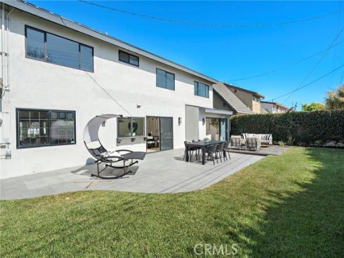 21891 Starfire Lane, Huntington Beach, CA