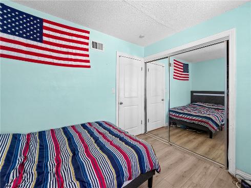 5921 Chinook Drive, Huntington Beach, CA