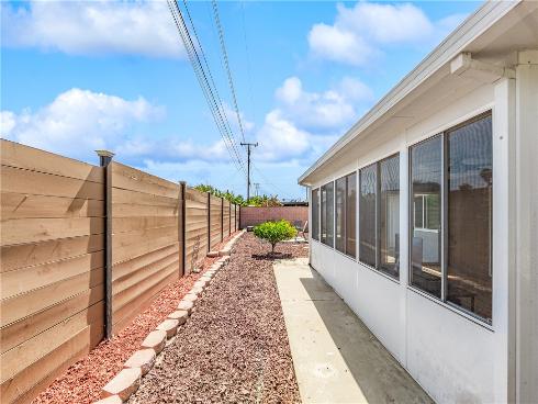 5921 Chinook Drive, Huntington Beach, CA