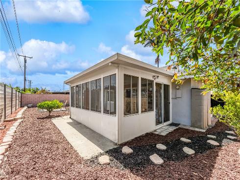 5921 Chinook Drive, Huntington Beach, CA