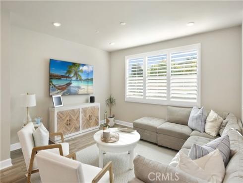 19239 Tideline Court, Huntington Beach, CA