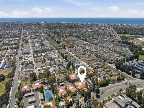 215 Wichita , Huntington Beach, CA