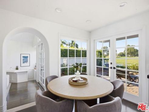 19382 Woodlands Drive, Huntington Beach, CA