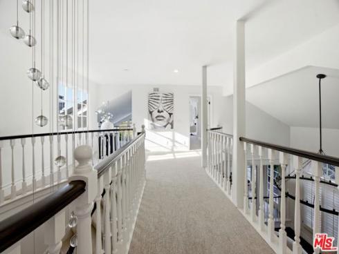 19382 Woodlands Drive, Huntington Beach, CA