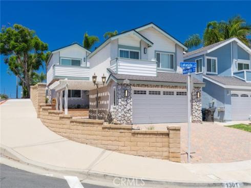 1301 Lakeside Lane, Huntington Beach, CA