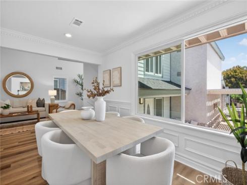 1301 Lakeside Lane, Huntington Beach, CA