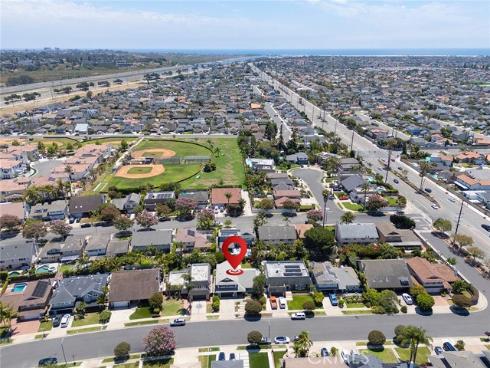 10072 Birchwood , Huntington Beach, CA