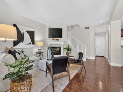 19142 Alexa , Huntington Beach, CA