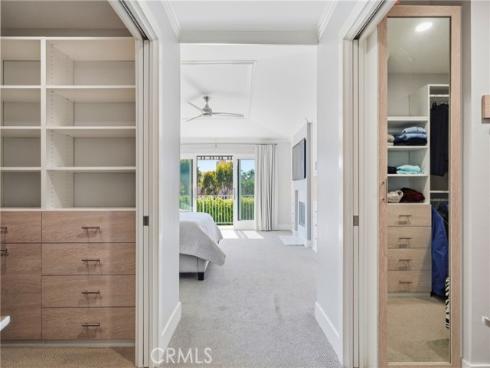 19545  Woodlands Dr  , Huntington Beach, CA