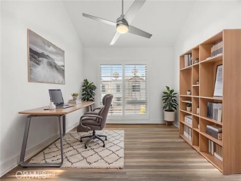 19256  Seabrook   Lane, Huntington Beach, CA