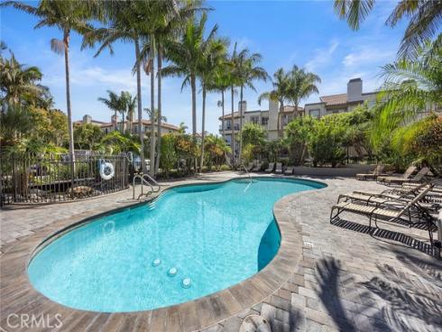 19256  Seabrook   Lane, Huntington Beach, CA