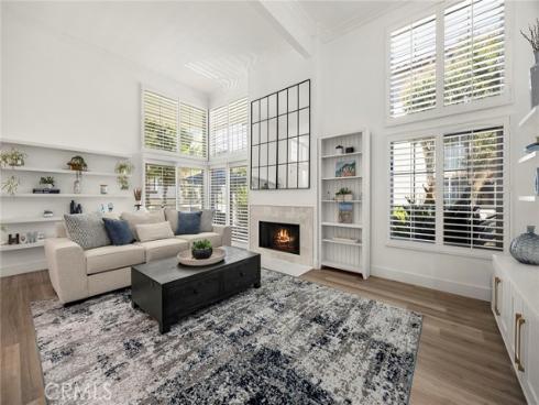 19256  Seabrook   Lane, Huntington Beach, CA