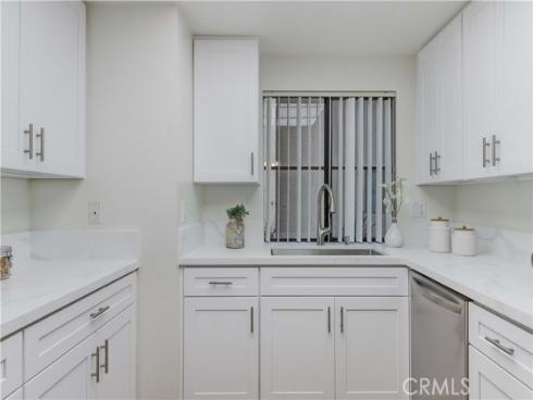 8877 Lauderdale 210-G Court, Huntington Beach, CA
