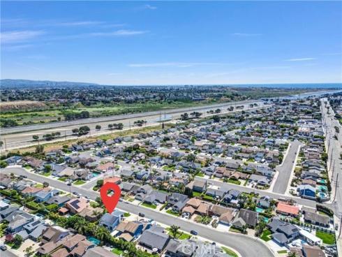 10091 Edye Drive, Huntington Beach, CA