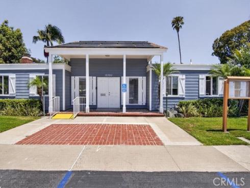 10207 Ascot Circle, Huntington Beach, CA