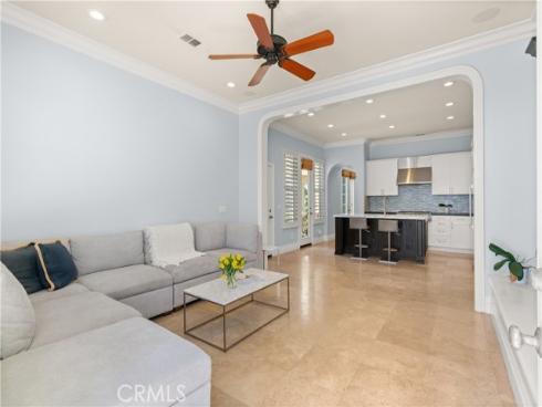 6572 Beachview Drive, Huntington Beach, CA